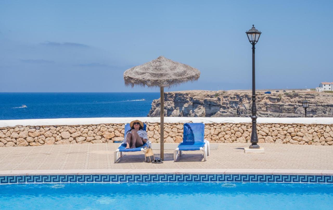Apartamentos Moon Dreams Cabo De Banos كالا إن بلانيس المظهر الخارجي الصورة