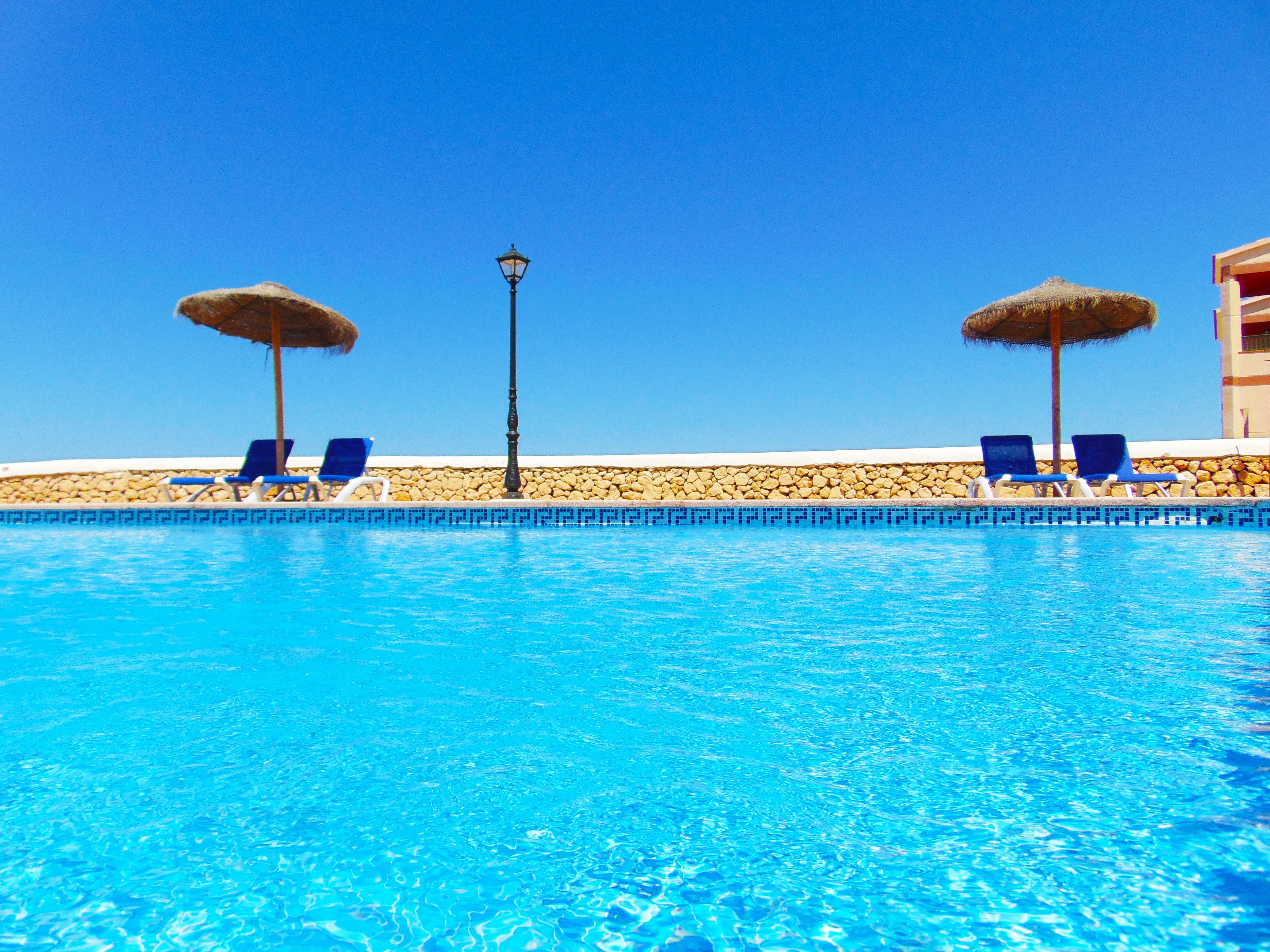 Apartamentos Moon Dreams Cabo De Banos كالا إن بلانيس المظهر الخارجي الصورة