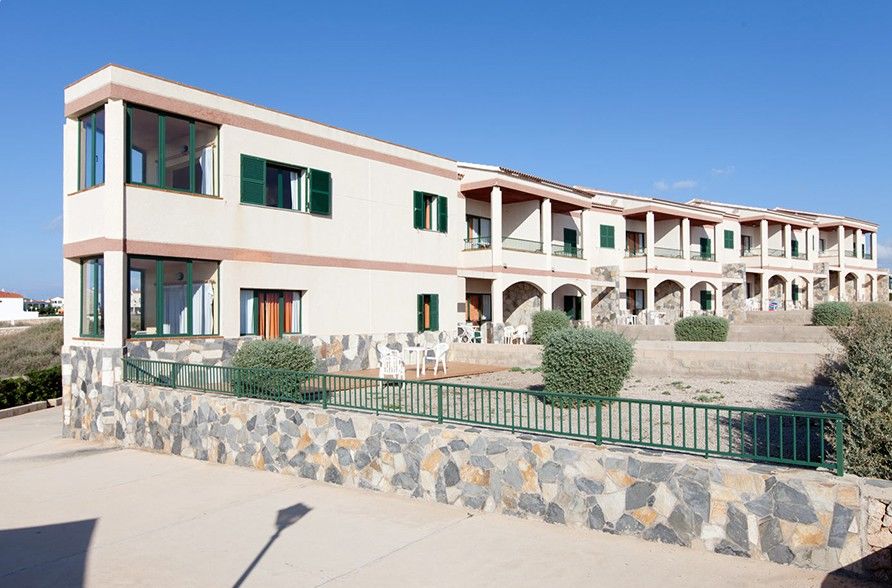 Apartamentos Moon Dreams Cabo De Banos كالا إن بلانيس المظهر الخارجي الصورة
