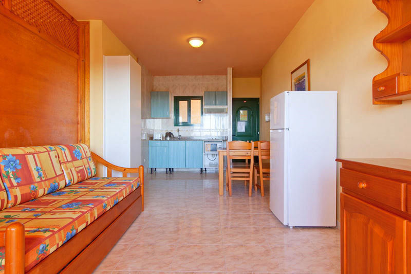 Apartamentos Moon Dreams Cabo De Banos كالا إن بلانيس المظهر الخارجي الصورة
