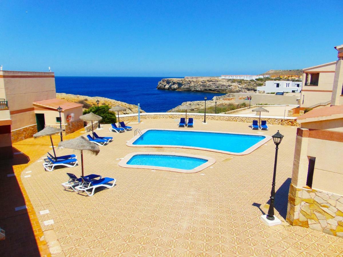 Apartamentos Moon Dreams Cabo De Banos كالا إن بلانيس المظهر الخارجي الصورة